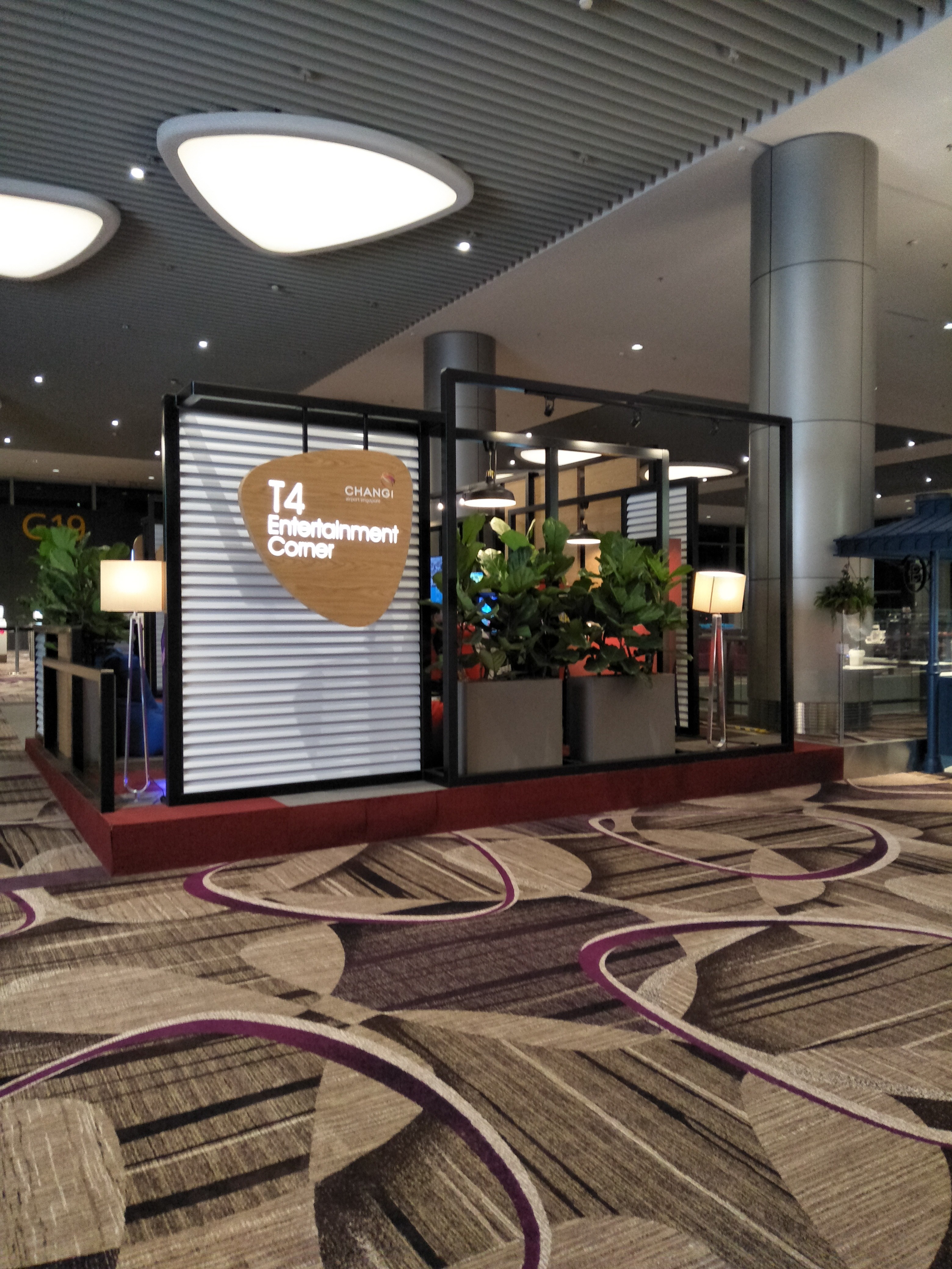 arcade game corner at terminal 4 changi airport